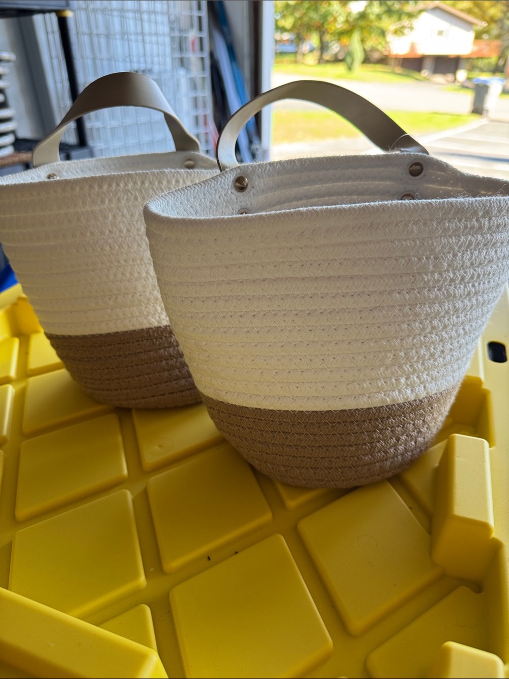 Neutral Two-Tone Rope Storage Basket with Handle - White & Tan
